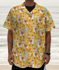 Yellow Llama Pattern Print Textured Short Sleeve Shirt
